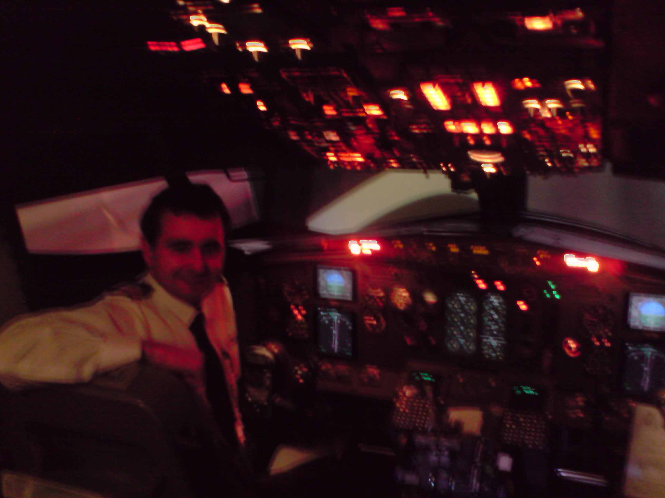 Timothy Neal in the cockpit of 737-400